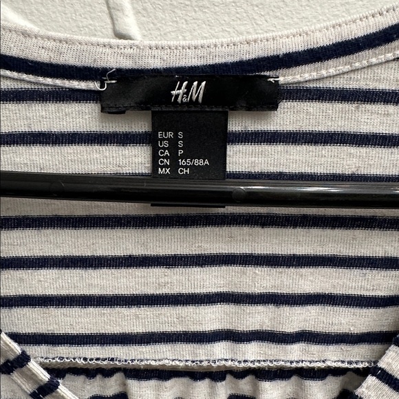 H&M top - Picture 3 of 3